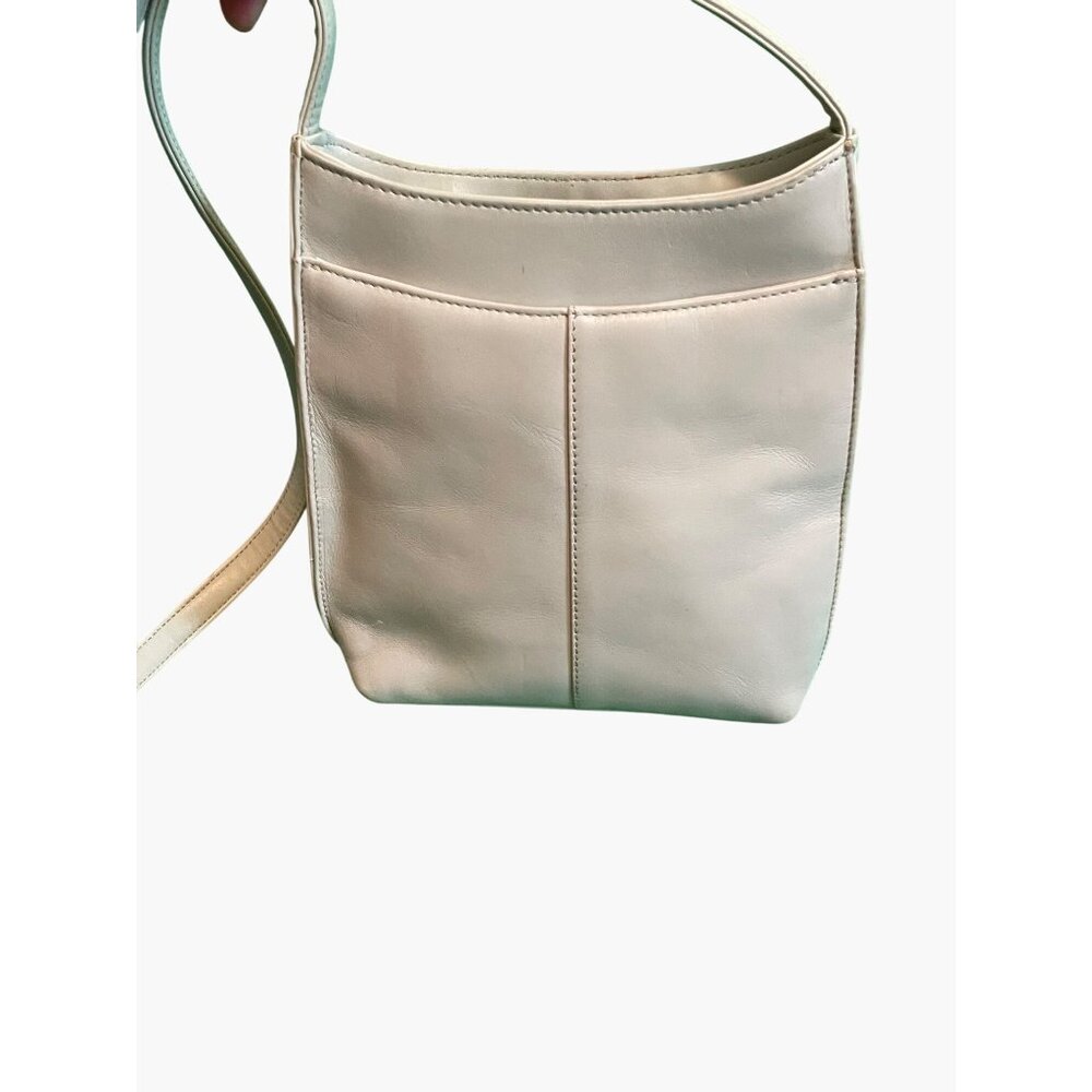 Jones New York Leather Crossbody Bag With ID Holder Cream Color Slim & Compact D